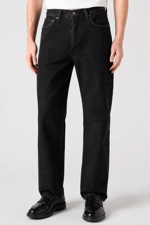 565 / A7221-0005 / Loose Straight / Black