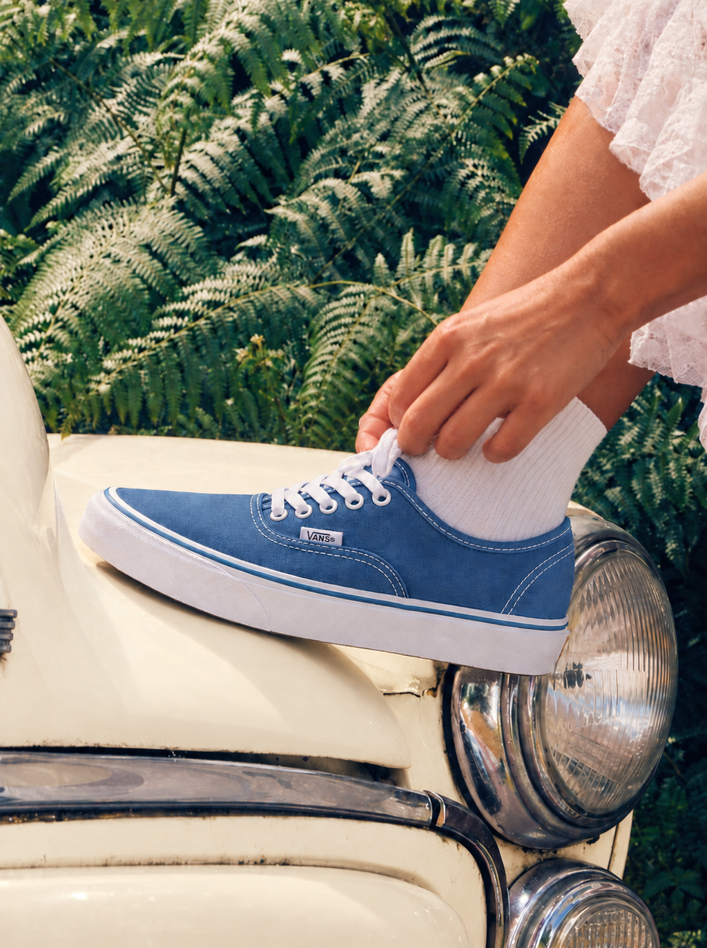 Vans Authentic Navy Blue canvas low-top sneaker